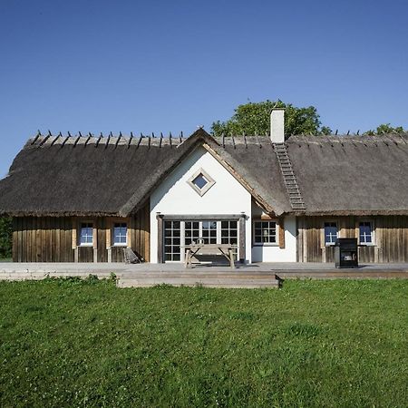 Villa Bumba Liigalaskma Екстер'єр фото