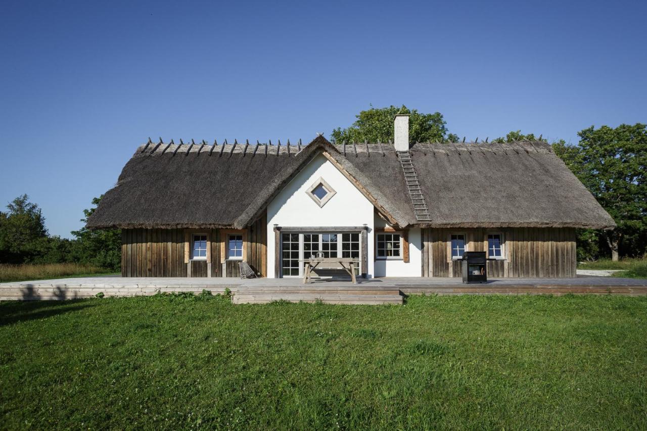 Villa Bumba Liigalaskma Екстер'єр фото